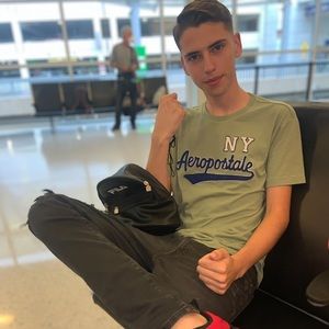 Meet your Posher, Bruce